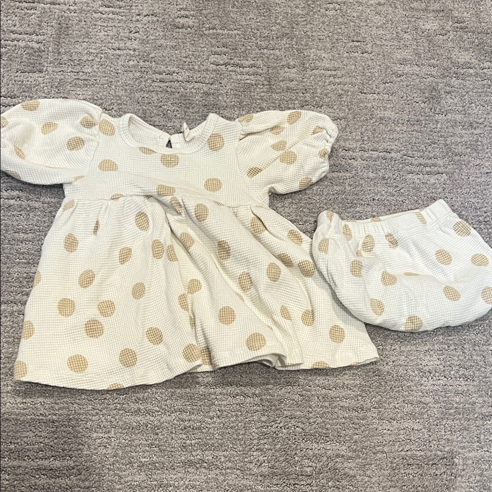 Quincy Mae Cream Textured Baby Outfit